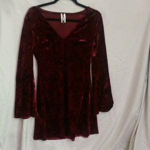 Crushed Velvet Dress w Bell Sleeves